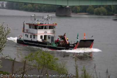 Die "Köln" auf dem Rhein